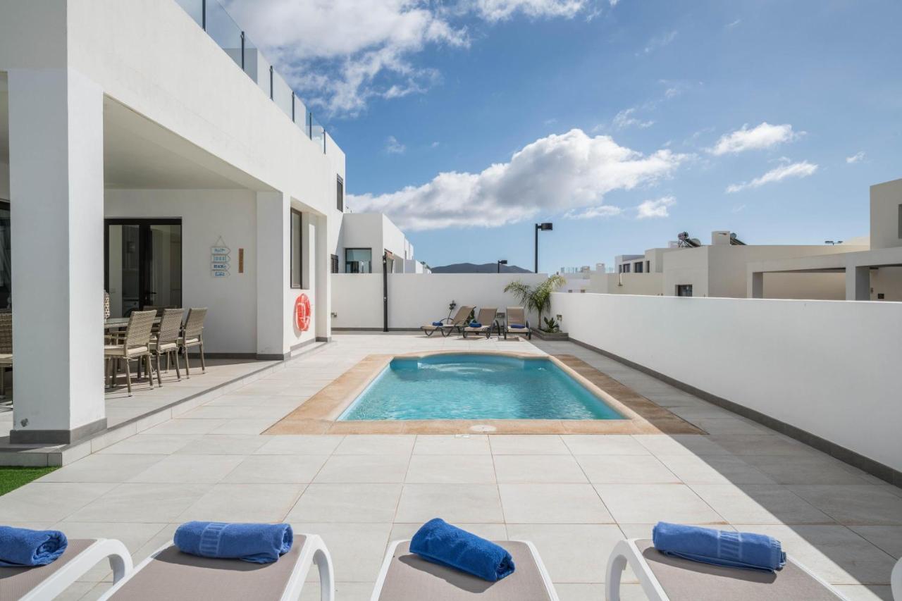 Casa Dubh Linn Playa Blanca  Exterior photo